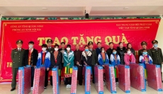 ban tri su phat giao tinh quang ninh trao tang qua den hoc sinh dan toc ban tru