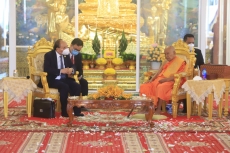 chu tich nuoc nguyen xuan phuc tham hai vi dai tang thong o dat nuoc chua thap