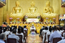 chua giac ngo cau sieu cho nhac si lam phuong
