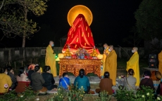 chua vinh phuc an vi ton tuong duc bon su thich ca mau ni