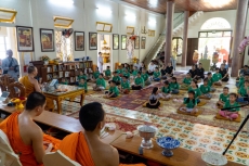 da nang  khoa tu mua he chu de  net hanh biet den on nguoi  tai chua tam bao