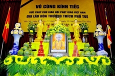 hoc vien phat giao vn tai tp ha noi dai dien thien phai truc lam tuong niem duc phap chu ghpgvn