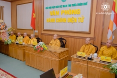 le khanh thanh van phong hanh chinh dien tu phat giao tinh thua thien hue