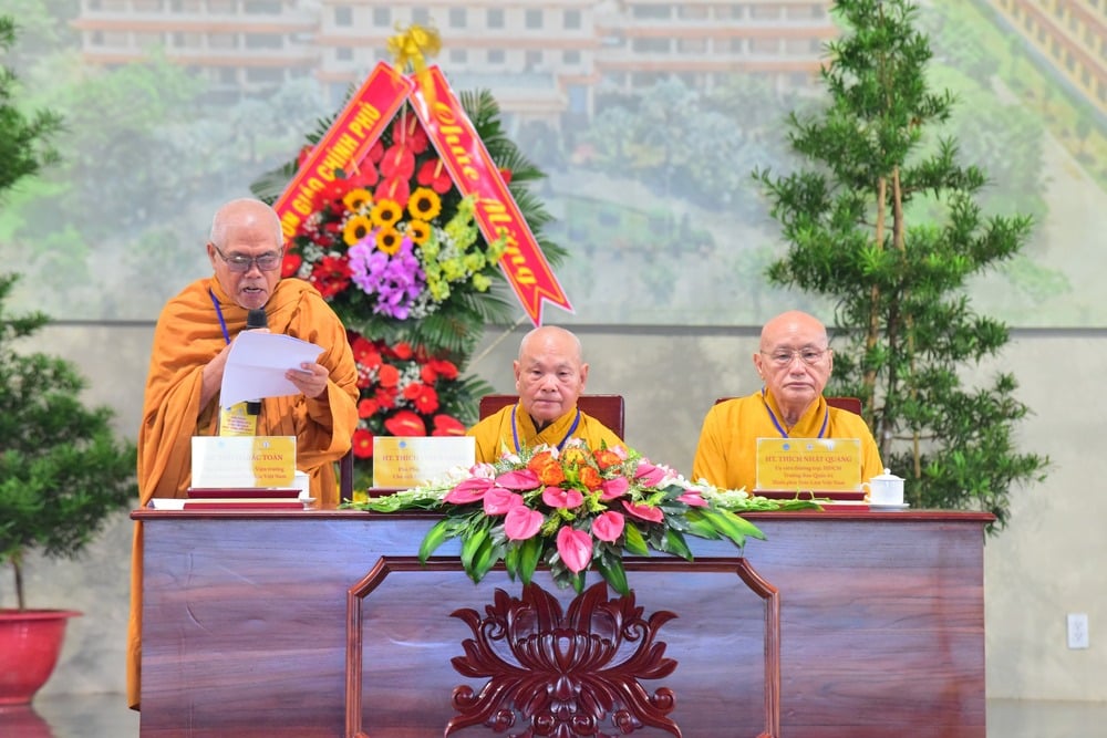 5 chu de thao luan tai hoi thao khoa hoc ve to thien hoa