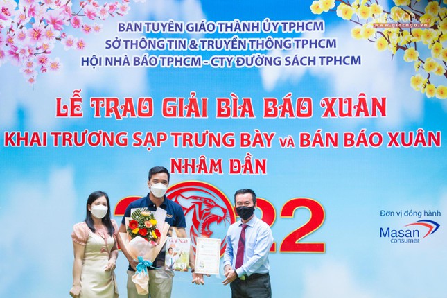 bao giac ngo dat giai thuong bia bao xuan 2022