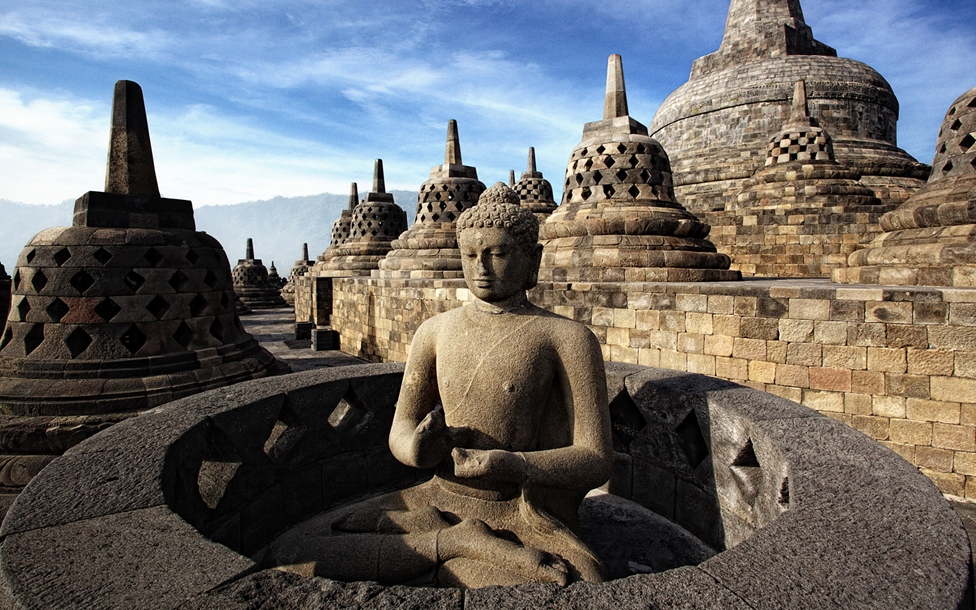 borobudur   ky quan phat giao tinh xao va lon nhat the gioi