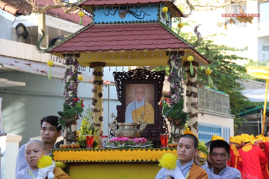 cung tong kim quan nt thich nu dieu tan nhap bao thap