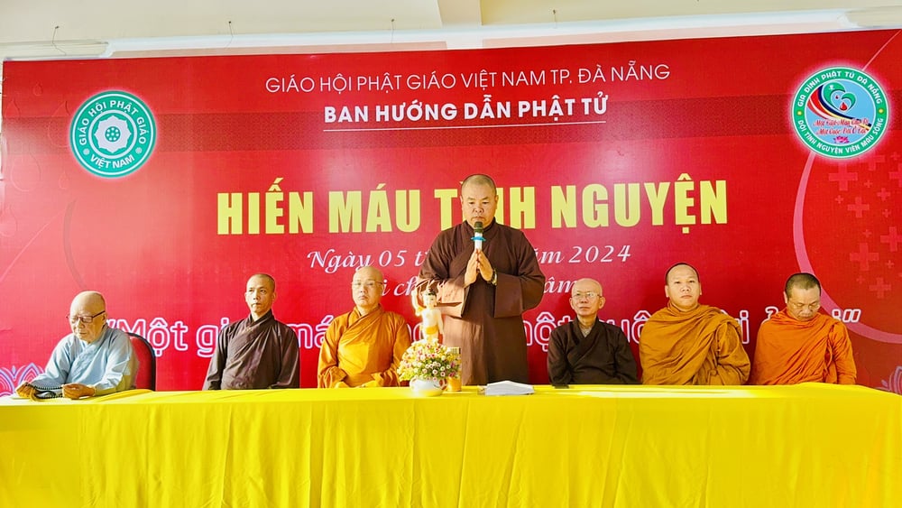 da nang  ban huong dan phat tu to chuc ngay hoi hien mau nam 2024