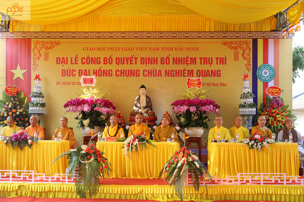 dai le cong bo quyet dinh bo nhiem chu tri duc dai hong chung chua nghiem quang