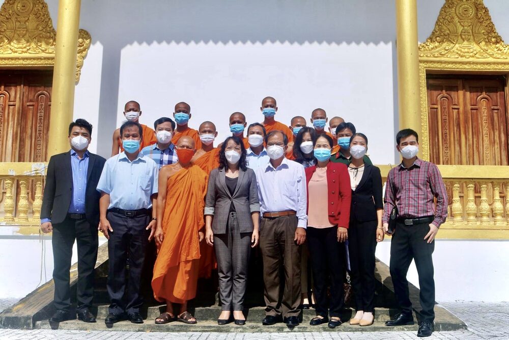 dong bao khmer kien giang don tet co truyen chol chnam thmay doan ket am ap nghia tinh va an toan