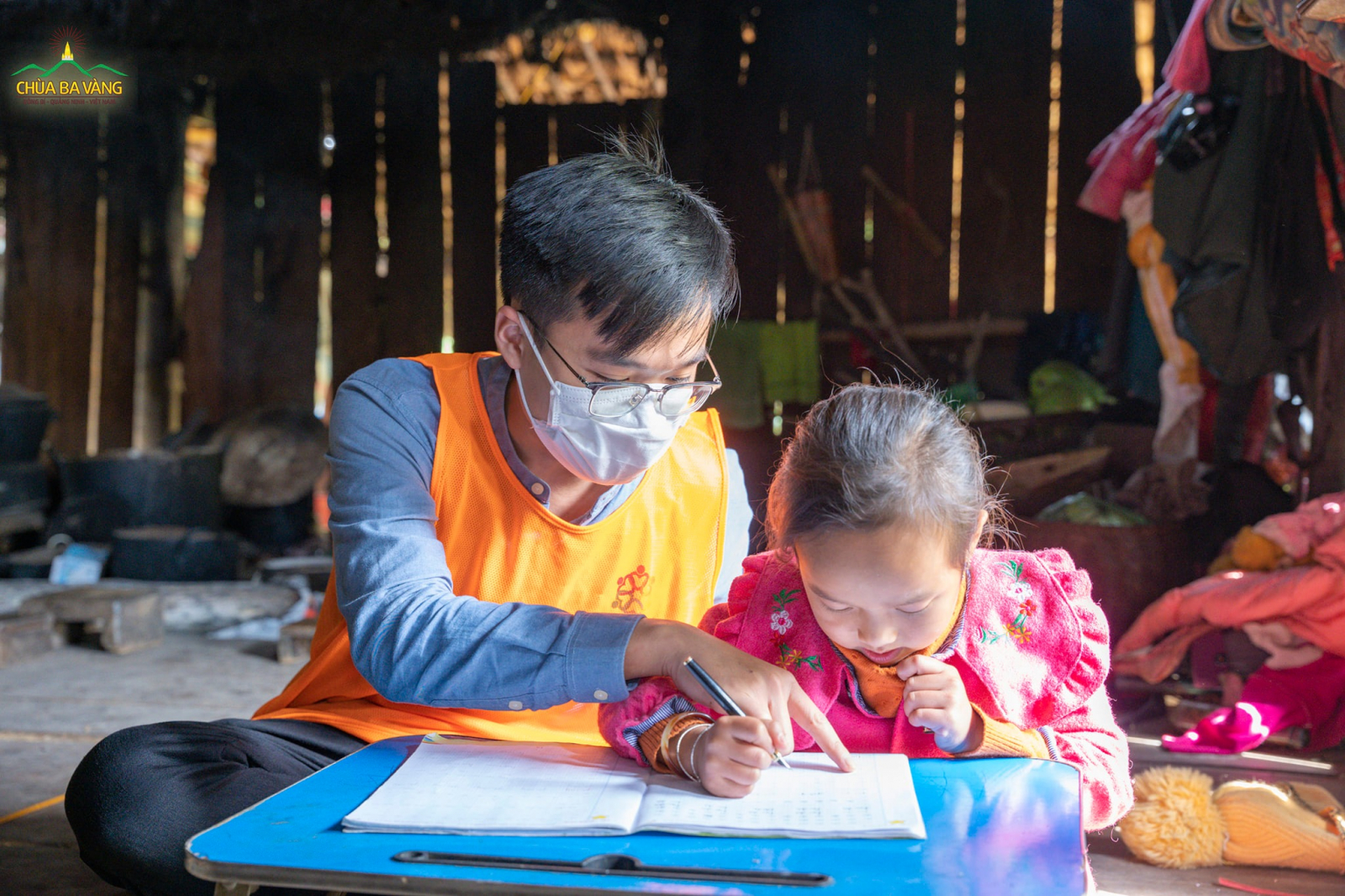 gieo yeu thuong den khap muon noi   chua ba vang cham lo tet cho dong bao ngheo tinh thai nguyen