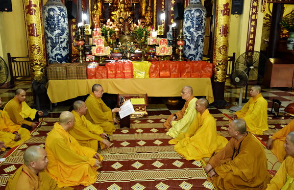 ha noi  le tu tu man ha tai chua quan su