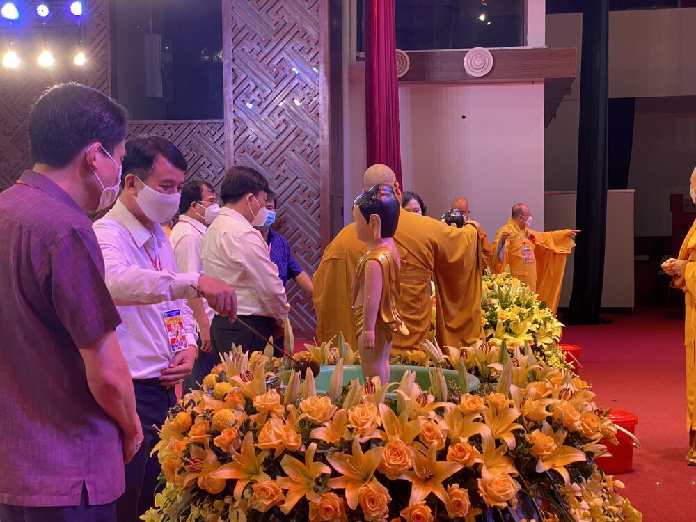 hai duong  phat giao tinh trang nghiem to chuc dai le phat dan pl 2566  ?? dl 2022