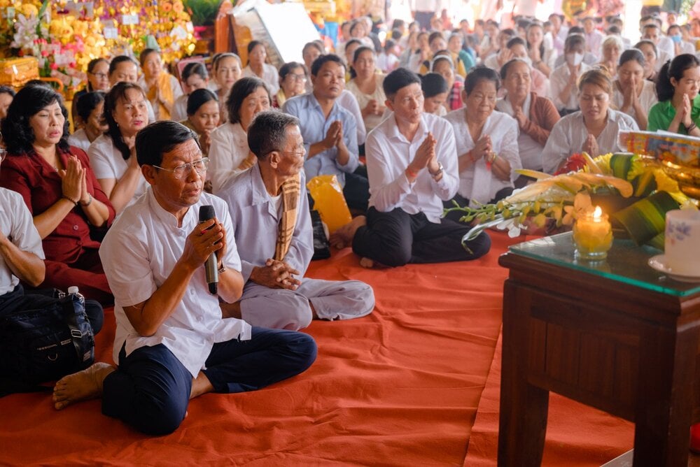 hang ngan nguoi du le dang y kathina o chua tong kim quang