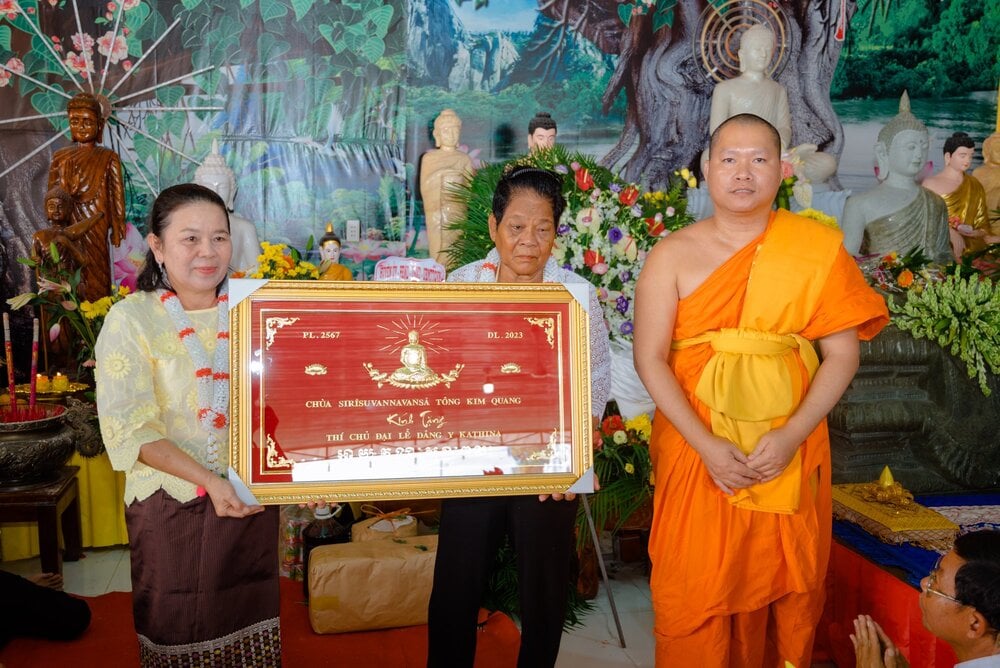 hang ngan nguoi du le dang y kathina o chua tong kim quang