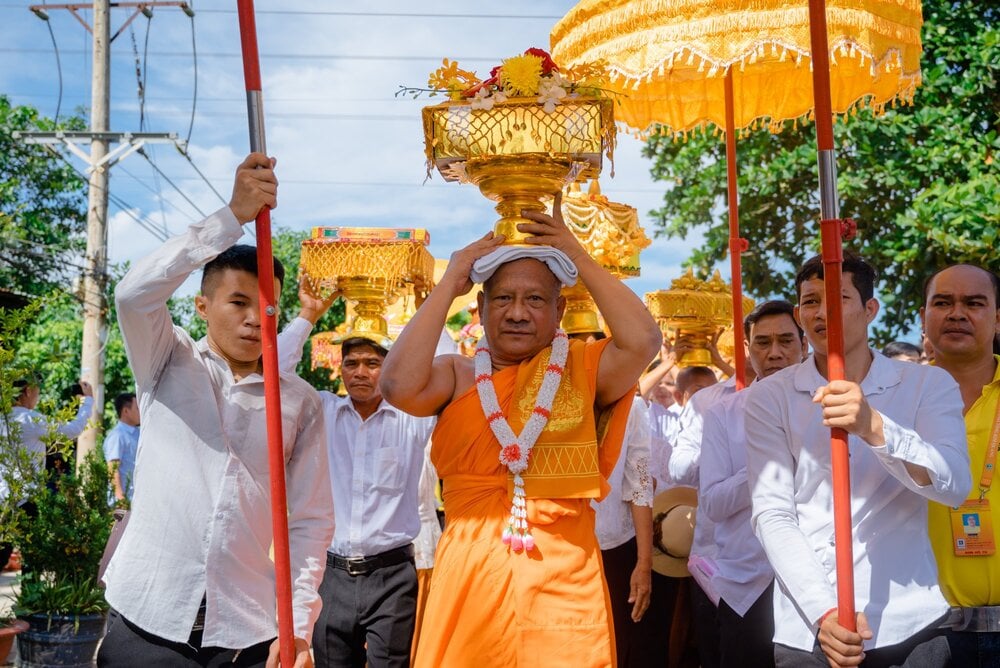 hang ngan nguoi du le dang y kathina o chua tong kim quang