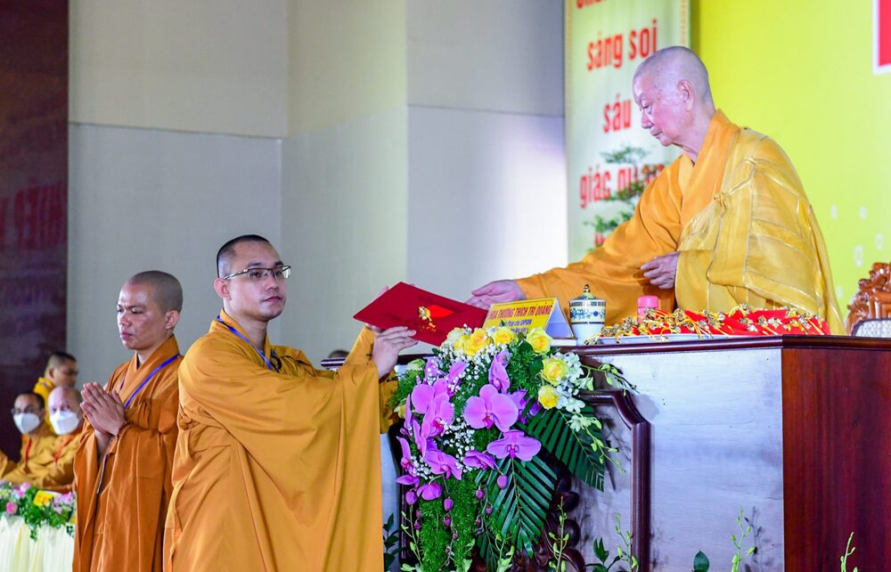 hoc vien phat giao viet nam tai tp hcm to chuc le tot nghiep nam 2022