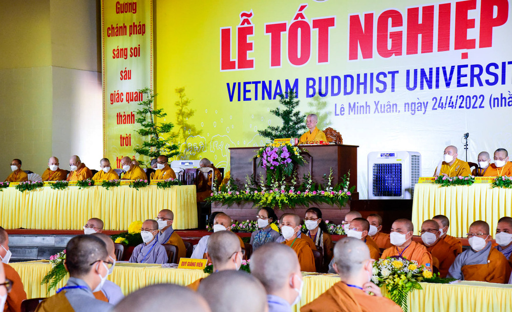 hoc vien phat giao viet nam tai tp hcm to chuc le tot nghiep nam 2022
