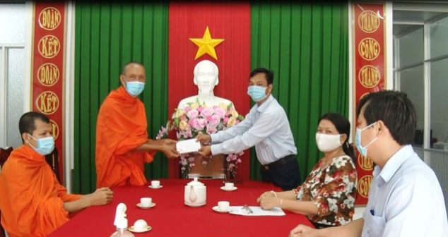 hoi doan ket su sai yeu nuoc tp tra vinh ung ho cong tac phong chong covid 19