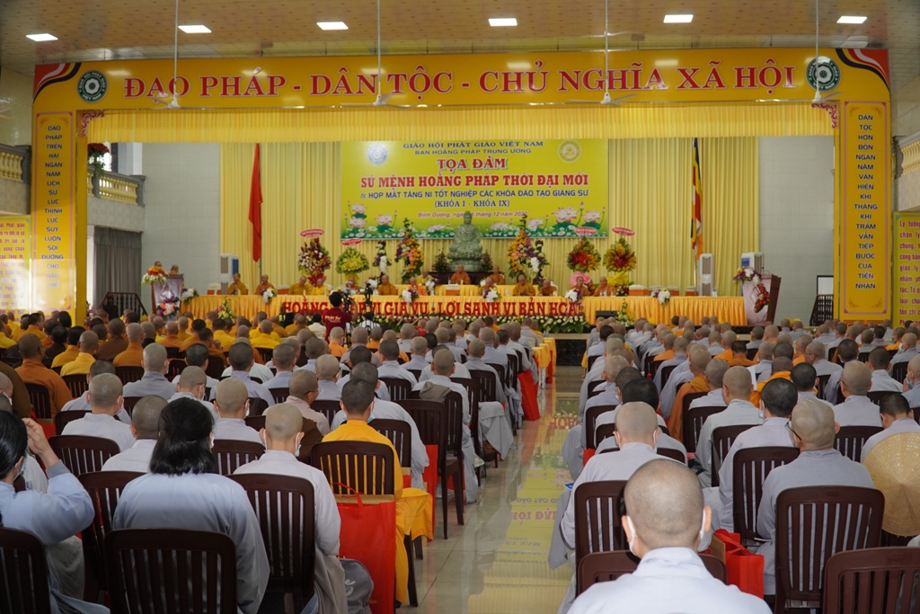 khai mac toa dam  ??su menh hoang phap thoi dai moi ??