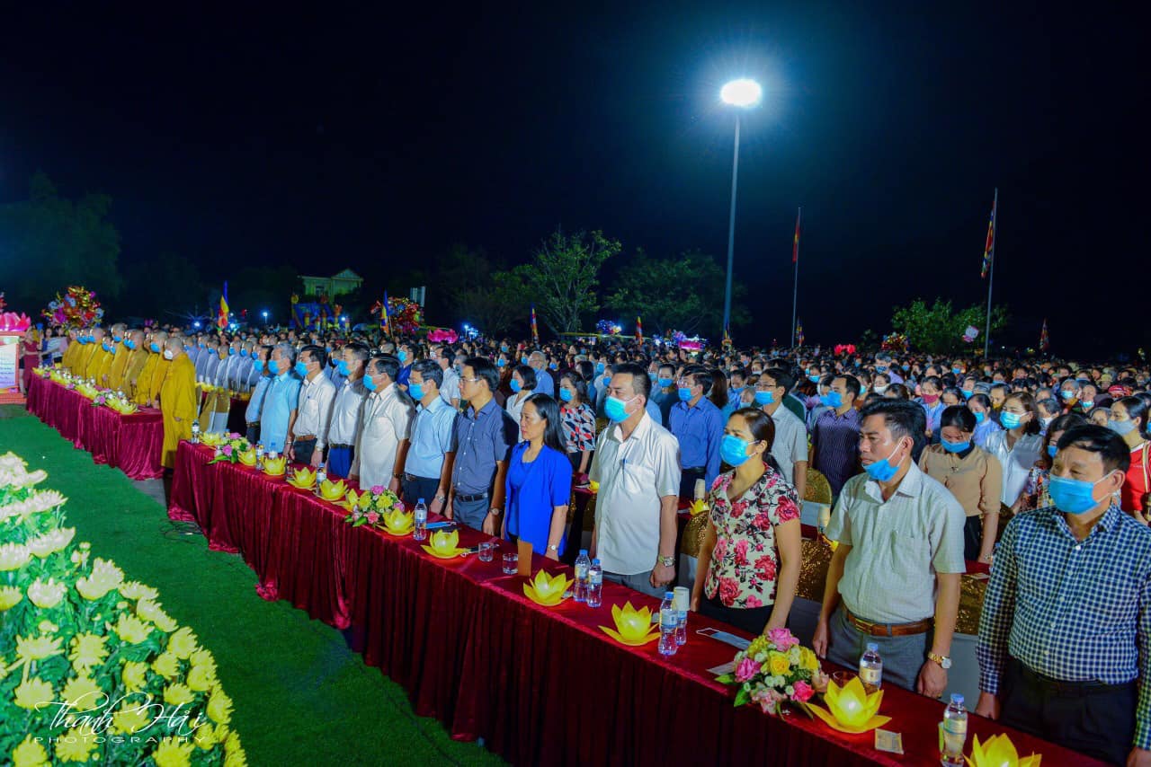 le cau quoc thai dan an va dem hoi hoa dang o co do hoa lu