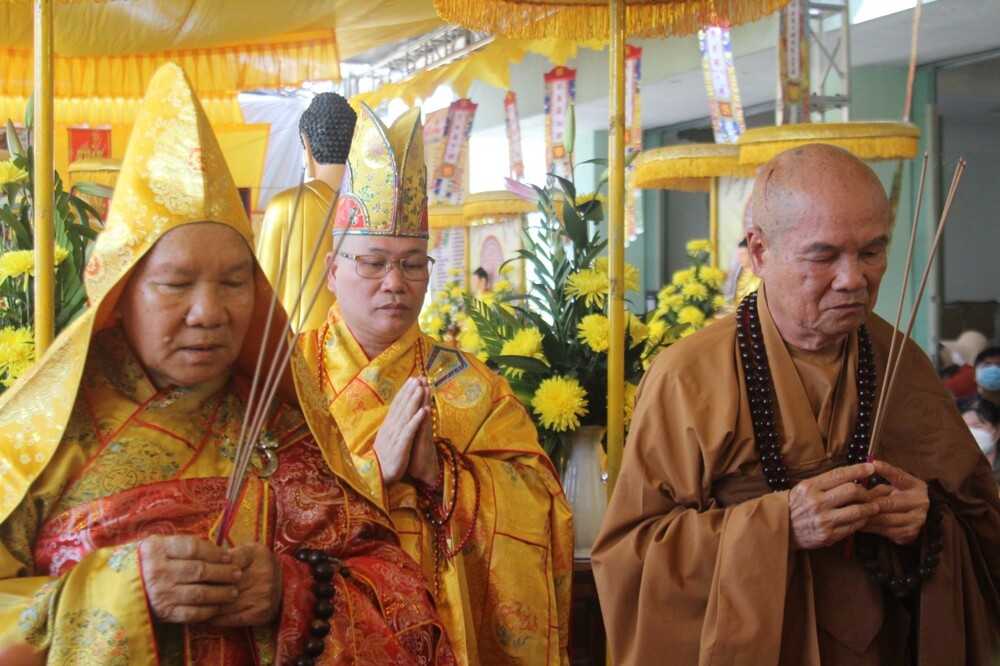 le cau sieu chu vong linh tu nan vi covid 19 tai benh vien nhiet doi khanh hoa