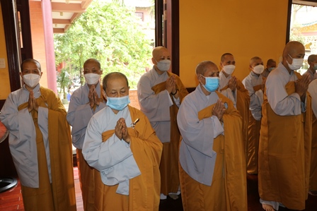 le huy nhat lan thu nhat ?? tuong niem giac linh co ni truong thich nu giac hanh