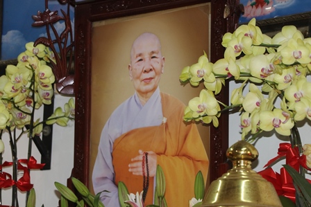 le huy nhat lan thu nhat ?? tuong niem giac linh co ni truong thich nu giac hanh