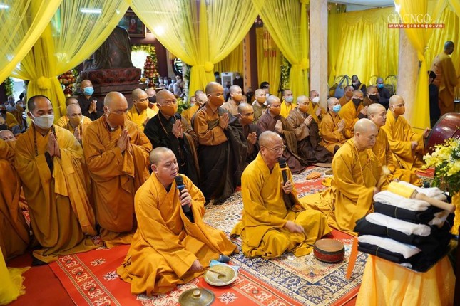 le nhap liem hoa thuong thich pho tue