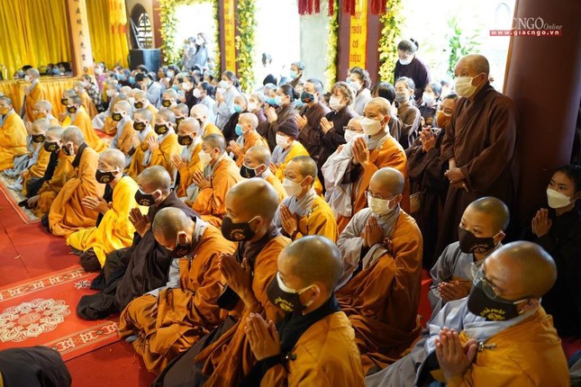 le nhap liem hoa thuong thich pho tue