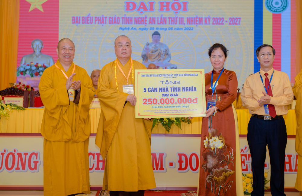 nghe an  dai hoi dai bieu phat giao tinh lan thu iii thanh cong tot dep