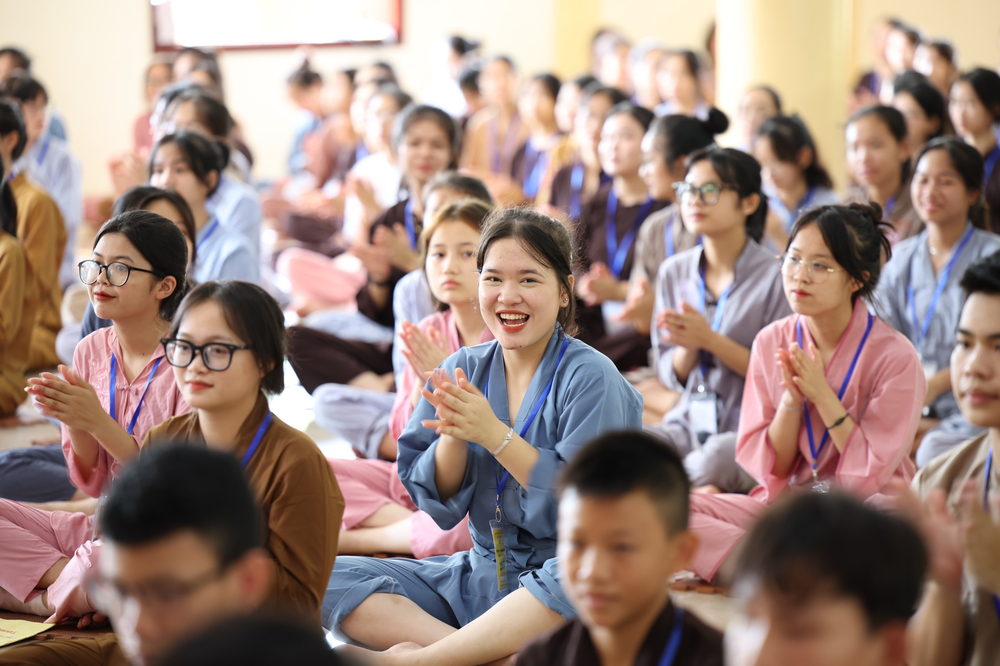 ni su huong nhu thuyet giang khoa tu mua he tai nghe an   ??tuoi teen dang gia bao nhieu  ??