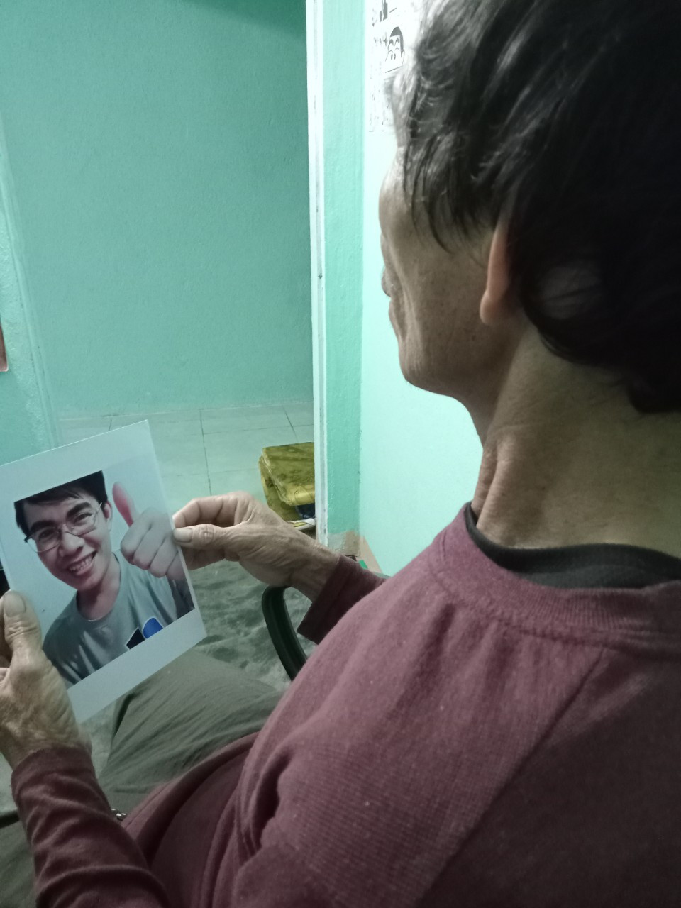 ong bo quang nam ta tuc cua chua tim con trai mat tich