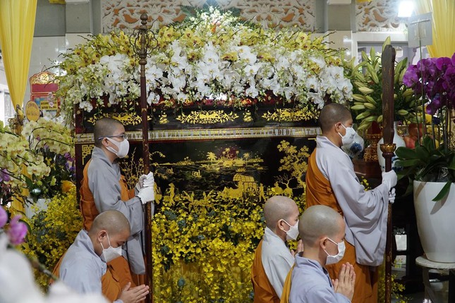 phan ban ni gioi trung uong vieng tang ni truong thich nu nhu duc