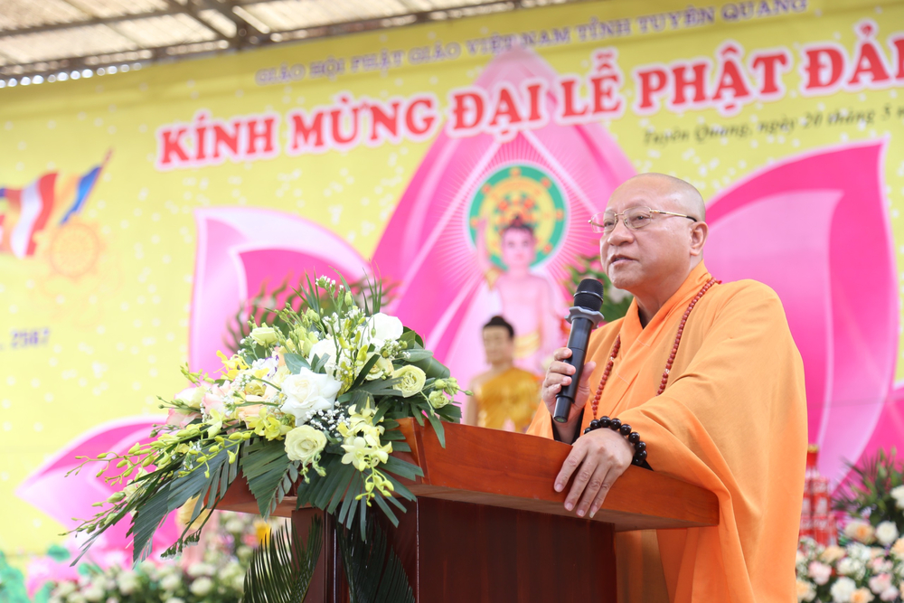 phat giao tuyen quang to chuc dai le phat dan va an cu ket ha phat lich 2567
