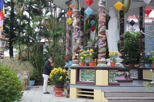 phat tu co do hue den chua du le cau an nguoi dan thu do ha noi tham du le cau an truc tuyen