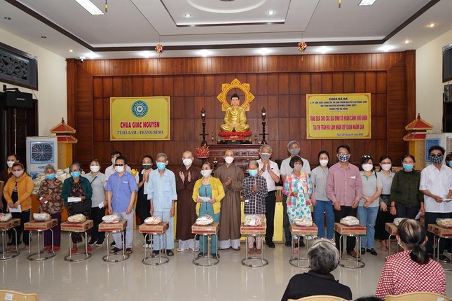 qua tet den voi nhung gia dinh kho khan cac dia phuong