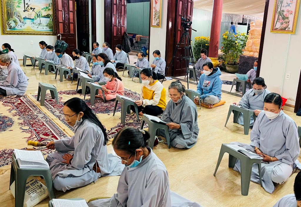 quang nam  chua linh buu khai dan phap hoi duoc su cau an dau nam