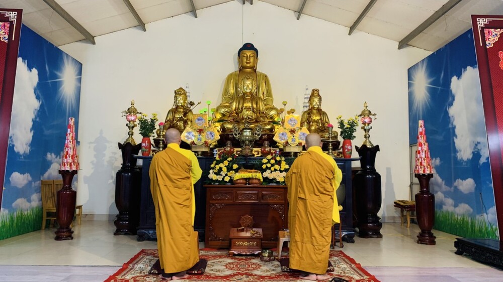 thanh hoa  thay tro chua dong cao soi sang lai ba nghiep on lai tam quy ngu gioi