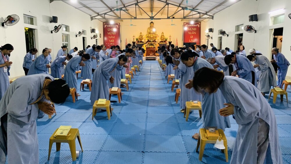 thanh hoa  thay tro chua dong cao soi sang lai ba nghiep on lai tam quy ngu gioi