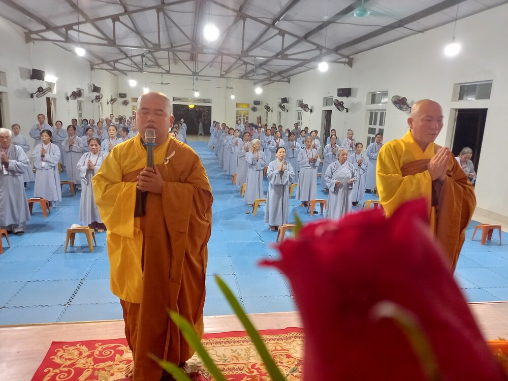 thanh hoa  thay tro chua dong cao soi sang lai ba nghiep on lai tam quy ngu gioi