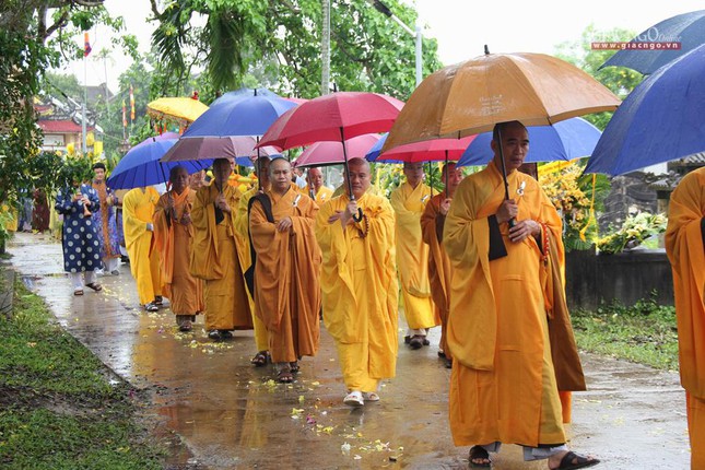 thua thien hue  le truy niem phung tong kim quan truong lao hoa thuong thich luong phuong nhap thap