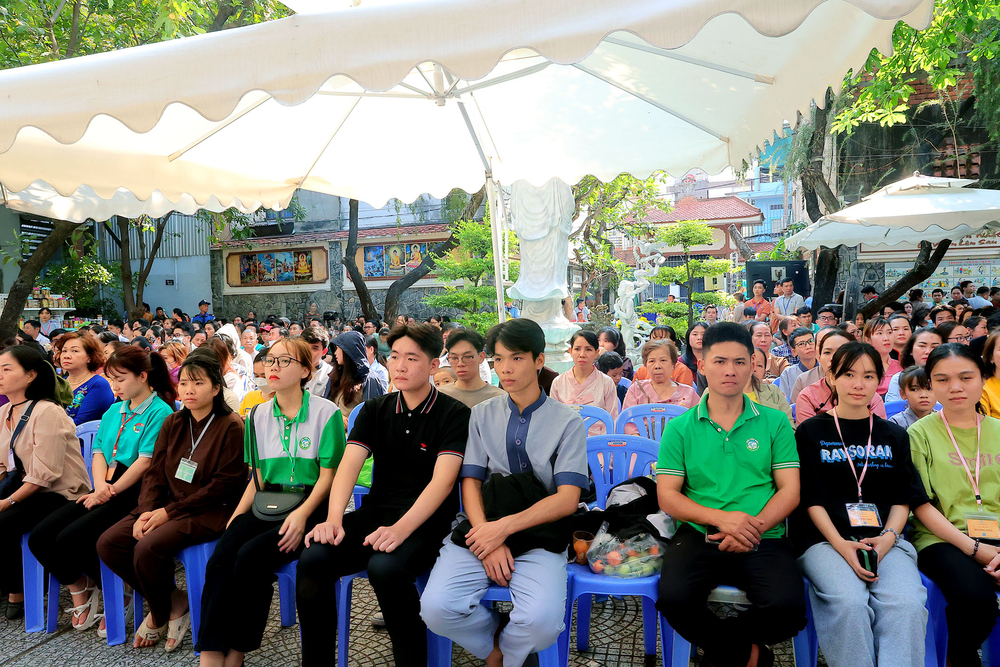 thuong toa thich chan quang thuyet giang tai khoa thien chua tu van de tai ban nga   vo nga