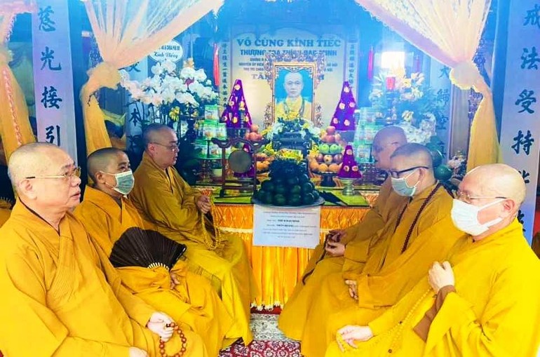 thuong toa thich dao minh tru tri chua quang ba vien tich