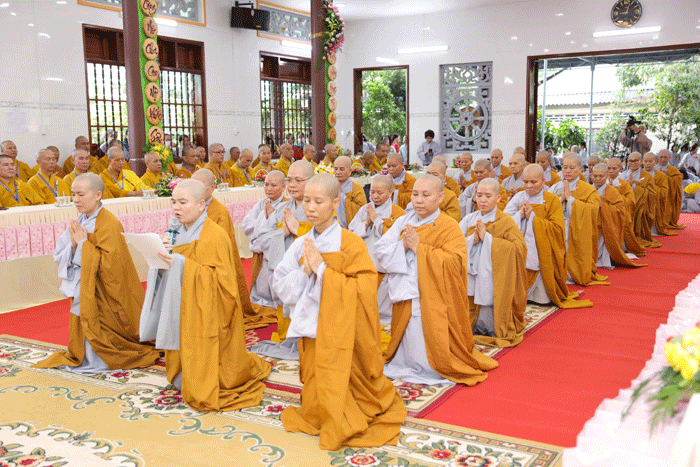 tien giang  le ta phap khoa an cu va dai le vu lan tai ha truong chua thien phuoc