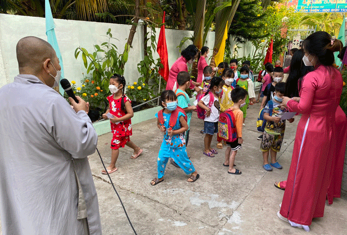 tien giang  truong mam non tinh nghiem don chao nam hoc moi