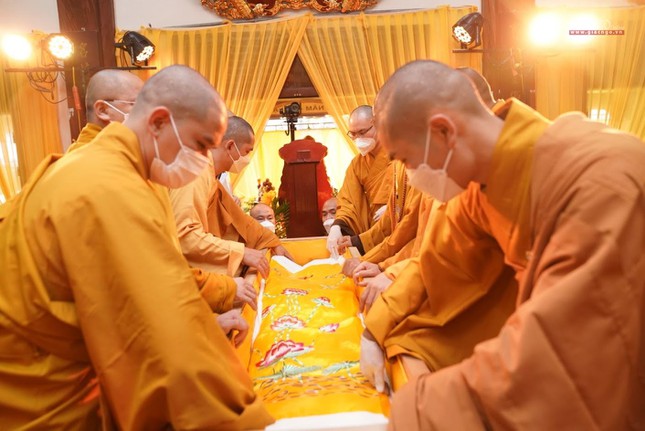 trang nghiem le nhap kim quan dai lao hoa thuong thich thanh dam pho phap chu ghpgvn