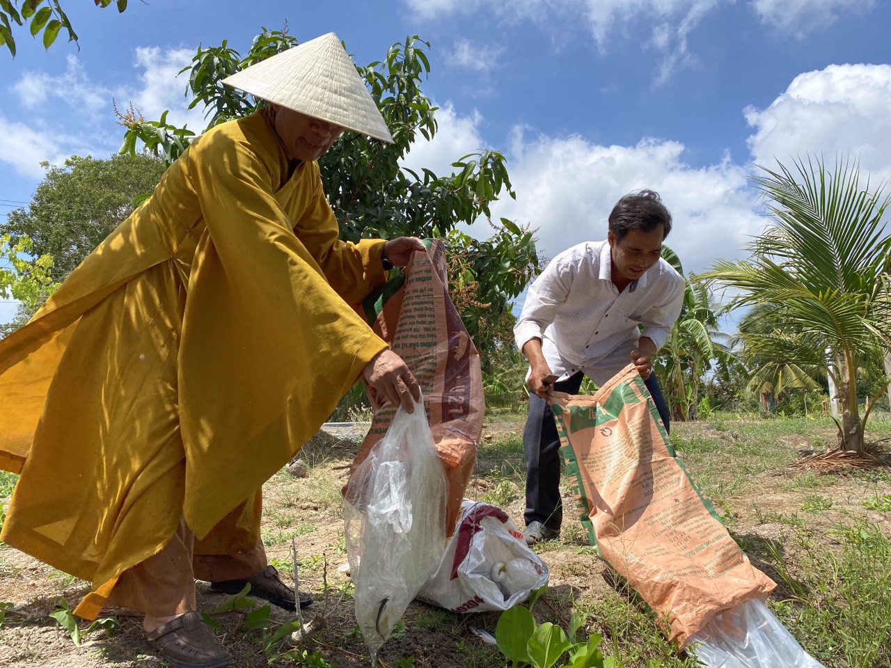 trang nghiem phap hoi duoc su dau nam nham dan tai chua thien thoi