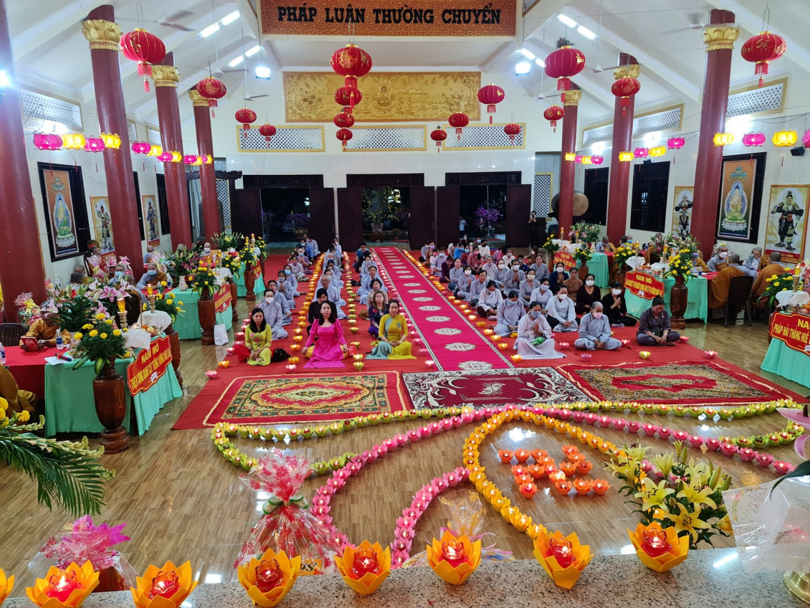 trang nghiem phap hoi duoc su dau nam nham dan tai chua thien thoi