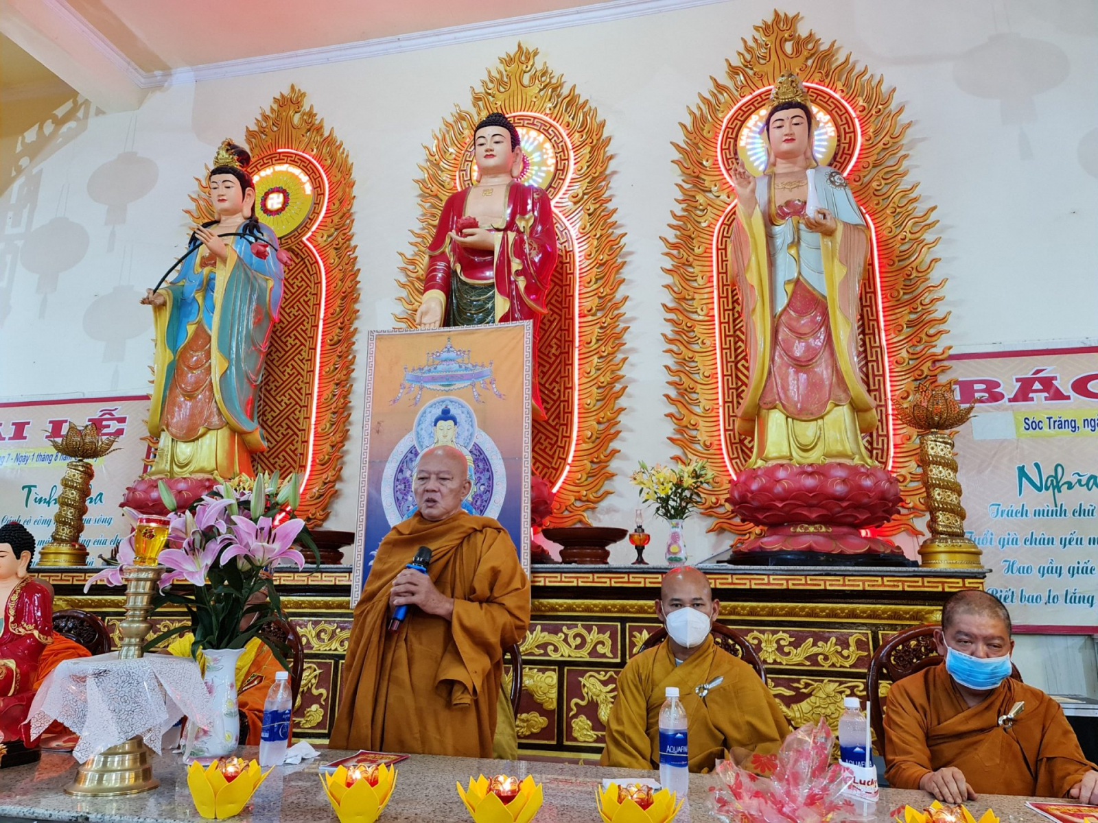 trang nghiem phap hoi duoc su dau nam nham dan tai chua thien thoi